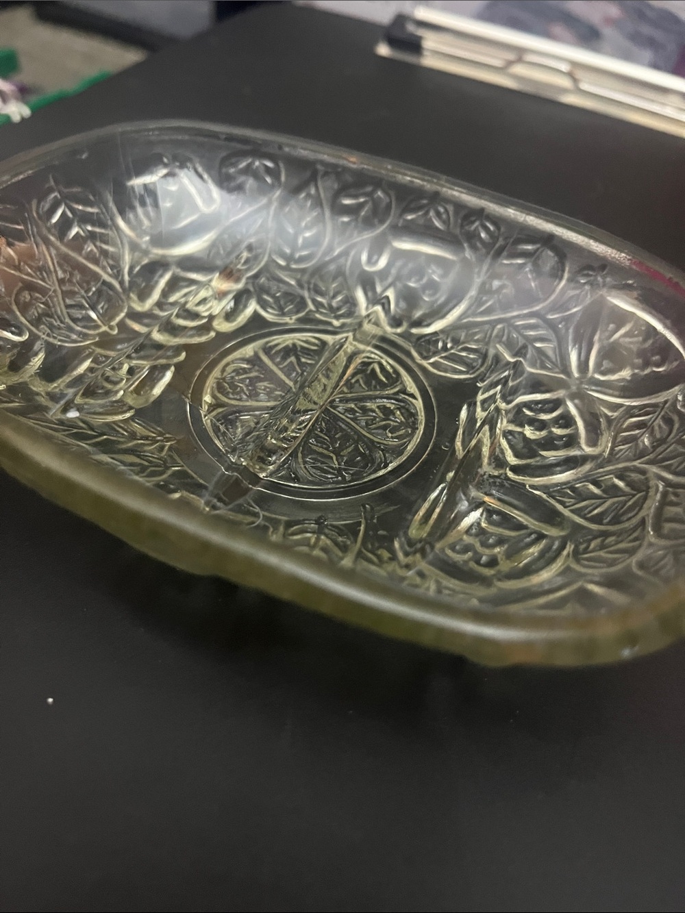 Vintage Pressed Glass Soap Dish/ Relish Dish/ Trinket Dish (?) 624